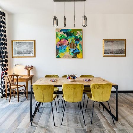 Appartamento T2 Chic, Vue Vieux-Port Et Notre Dame, Atypique, Calme, Clim, 48M2, Acces Autonome Avec Code Marsiglia Esterno foto